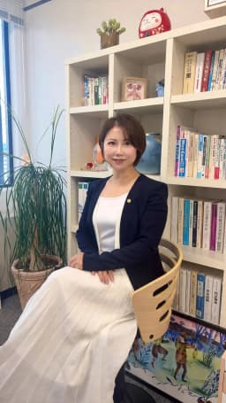 Zhang Shunhua / 張 順花